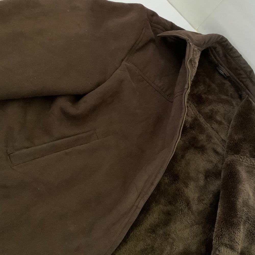 Jacket - Picture 3 of 4